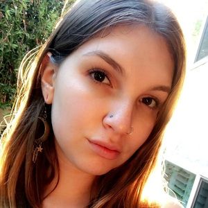 Meet your Posher, Marialena